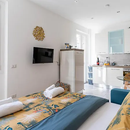 Apartman Patio & Parking - Self Check-in & Access Cernobbio
